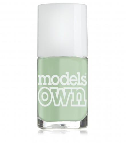 Nail Grow with Green Tea