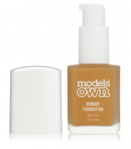 Runway Foundation SPF 30
