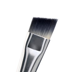 Angled Eyeliner Brush